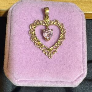 10 k Gold Vintage Heart Pendant with Pink topaz heart
